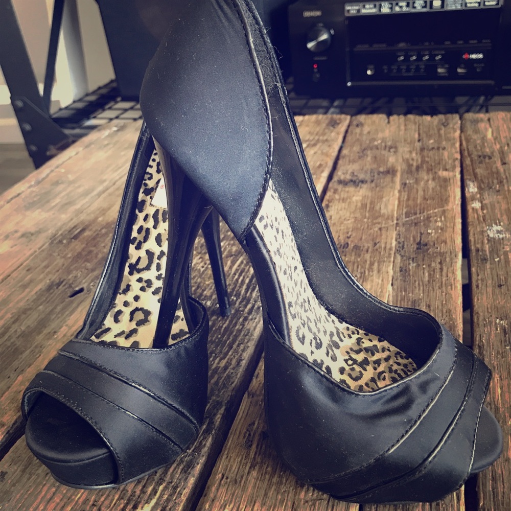 Black stilettos.